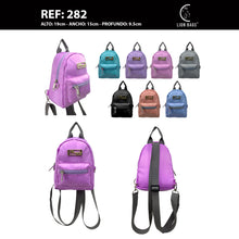 Morral sport Con compartimentos de utilidad y buen espacio de almacenamiento.