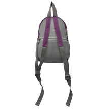 Morral sport Con compartimentos de utilidad y buen espacio de almacenamiento.