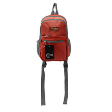 Morral sport Con compartimentos de utilidad y buen espacio de almacenamiento.