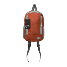 Morral sport Con compartimentos de utilidad y buen espacio de almacenamiento.